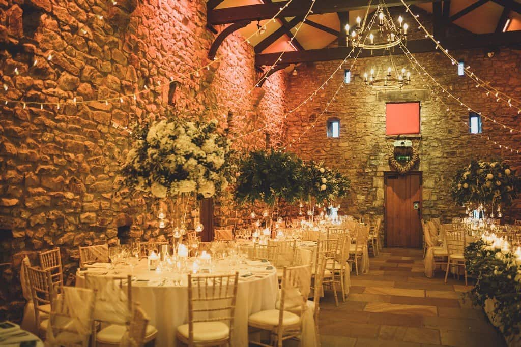 Browsholme hall & Tithe barn // Jessica & Jonathan