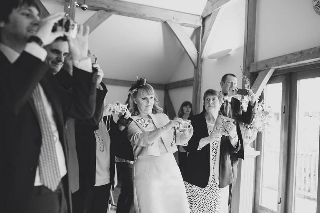 sandhole oak barn wedding photography unplugged