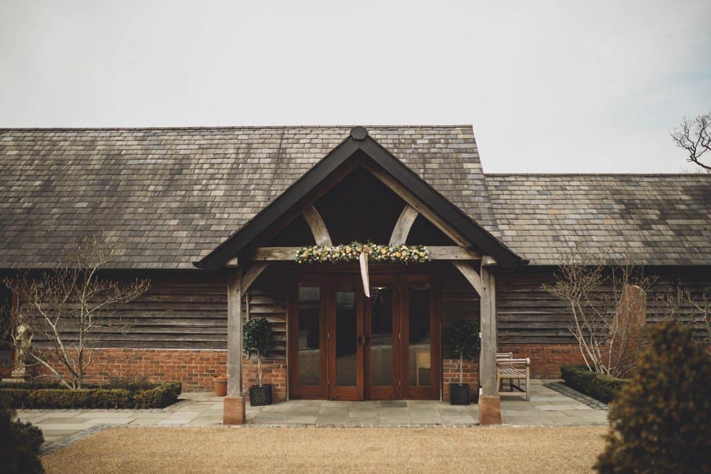 sandhole oak barn wedding photography venue