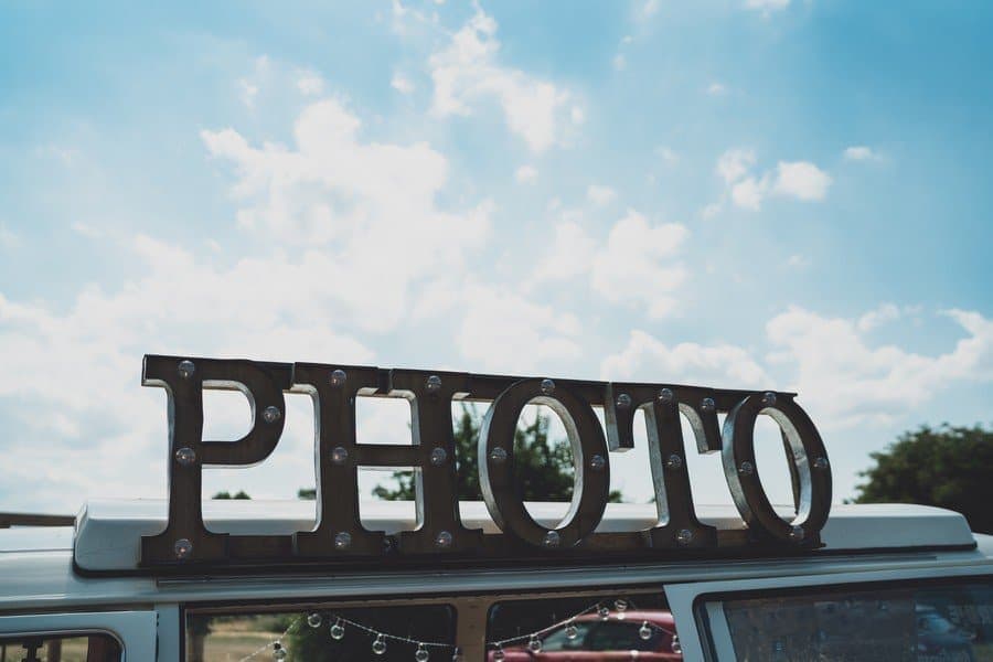 photobooth birdie campervan pryors hayes northwest wedding photographer golf club wedding