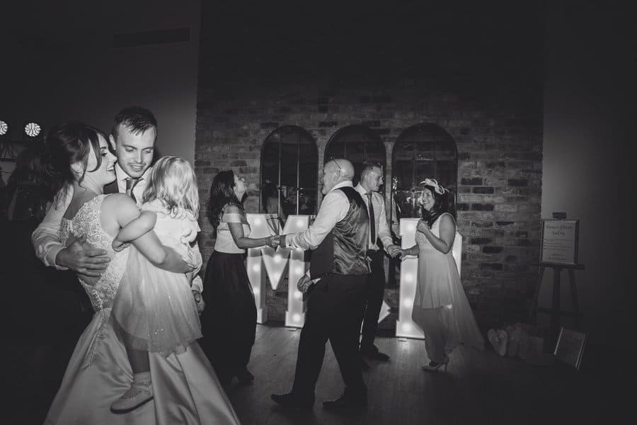 pryors hayes northwest wedding photographer golf club wedding