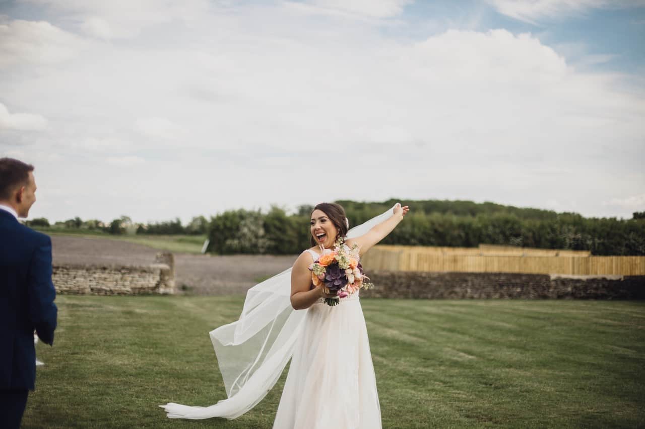 oxfordshire wedding venue relaxed and boho