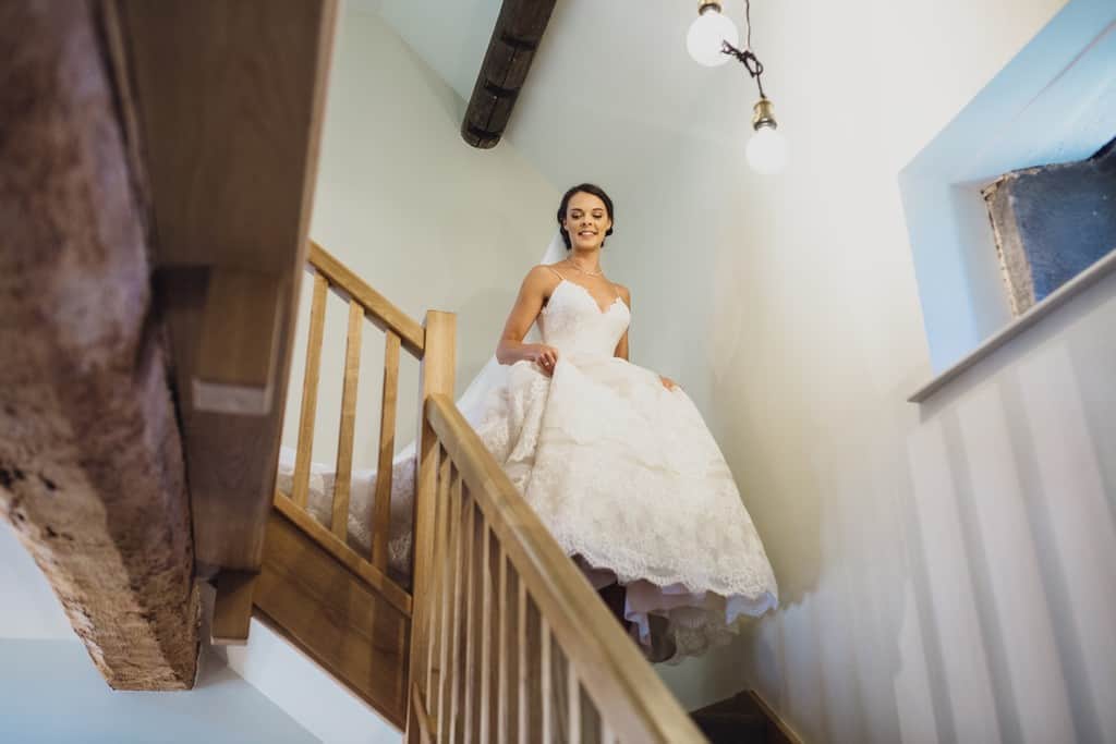 the ashes wedding barn