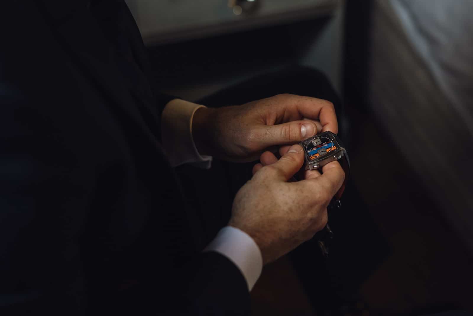 Sandhole Oak Barn, cheshire wedding venue and photographer