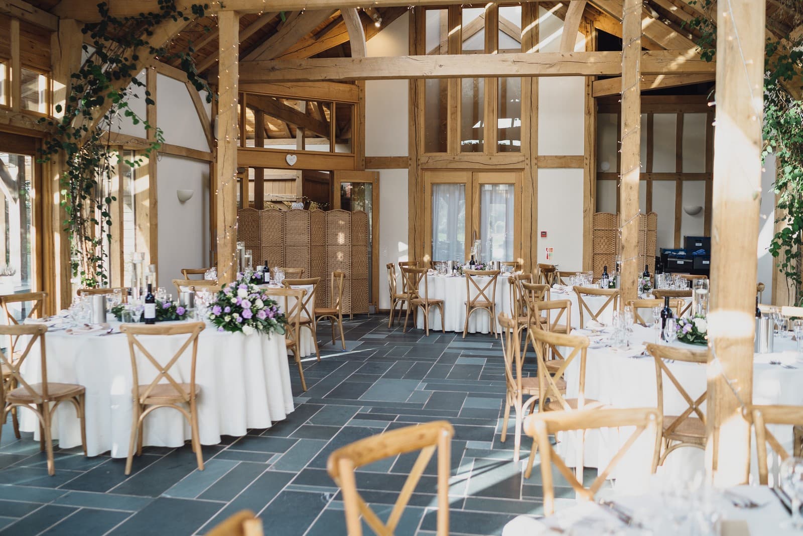 oak tree of peover knutsford wedding venue cheshire wedding photographers