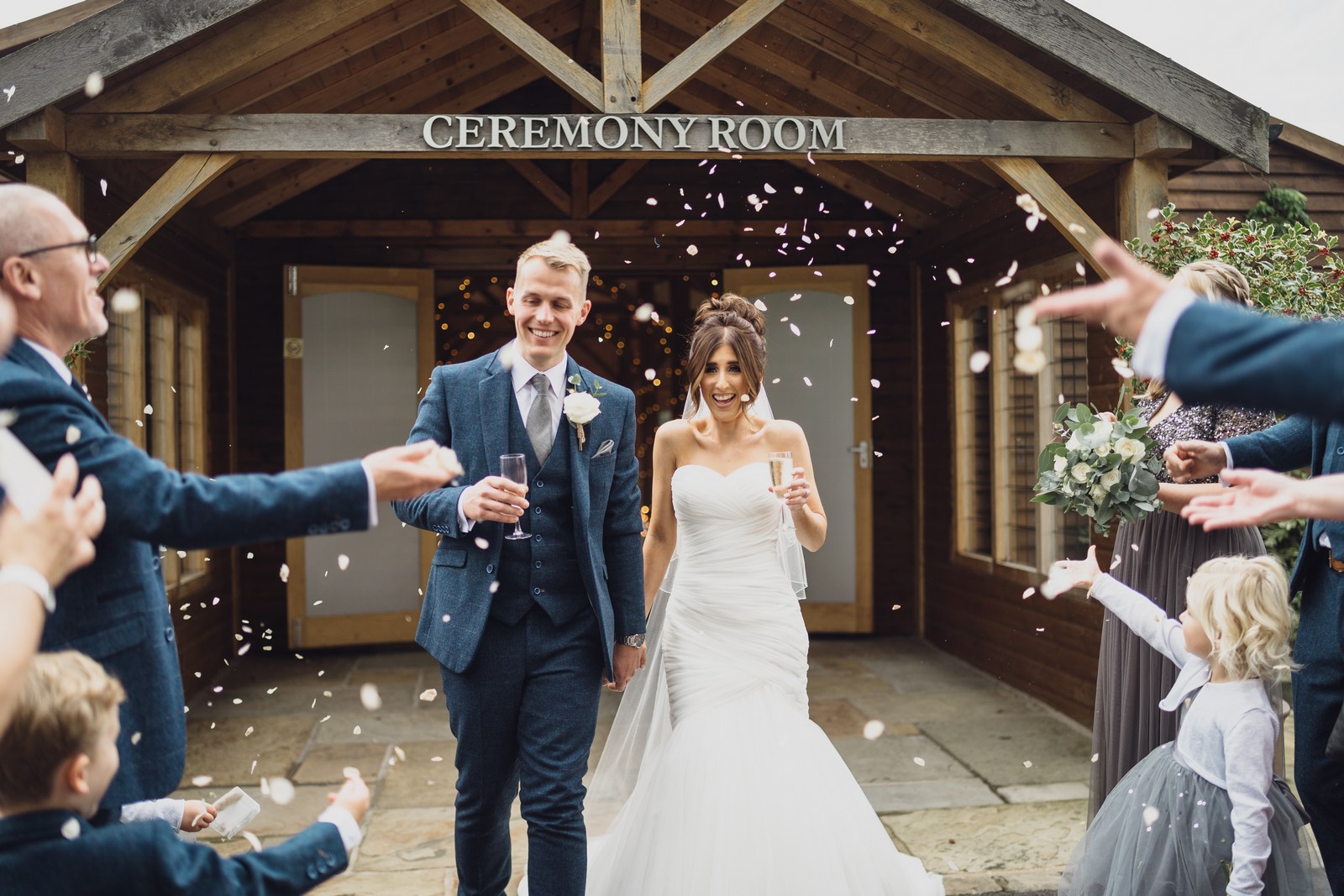 merrydale manor wedding photographer in cheshire