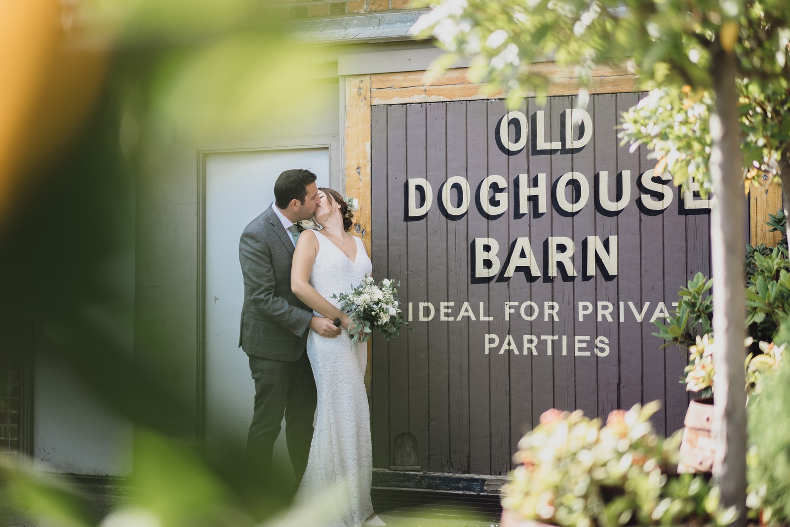 the old doghouse barn in knutsford wedding venue with cheshire wedding photographers