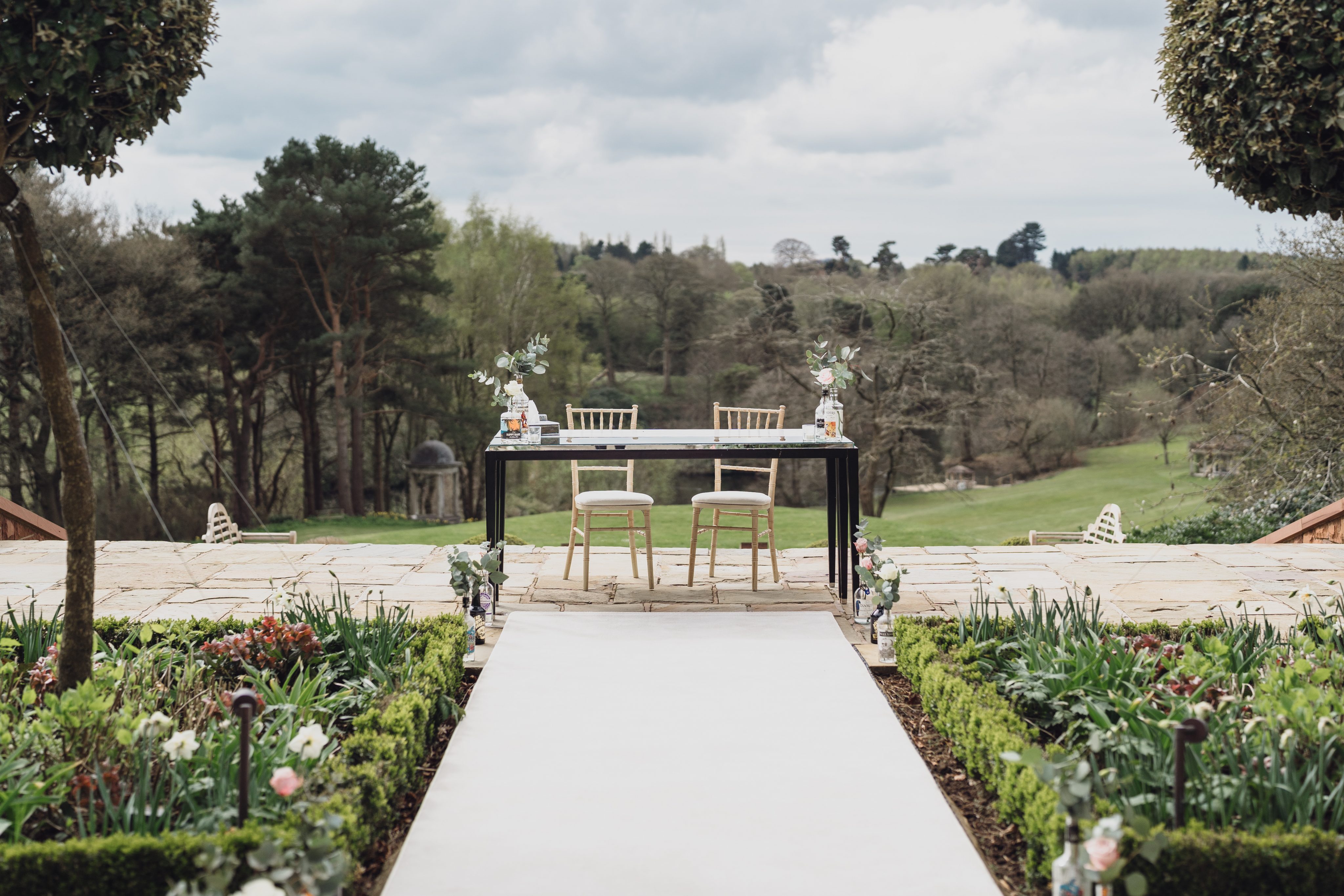 Delamere Manor // Bryony & Mark