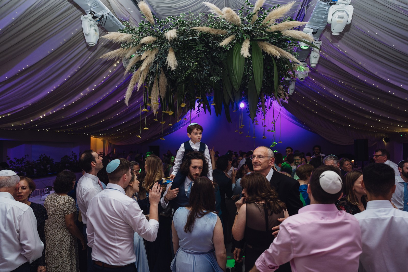 Jewish wedding at Wrenbury hall // Sophie & David