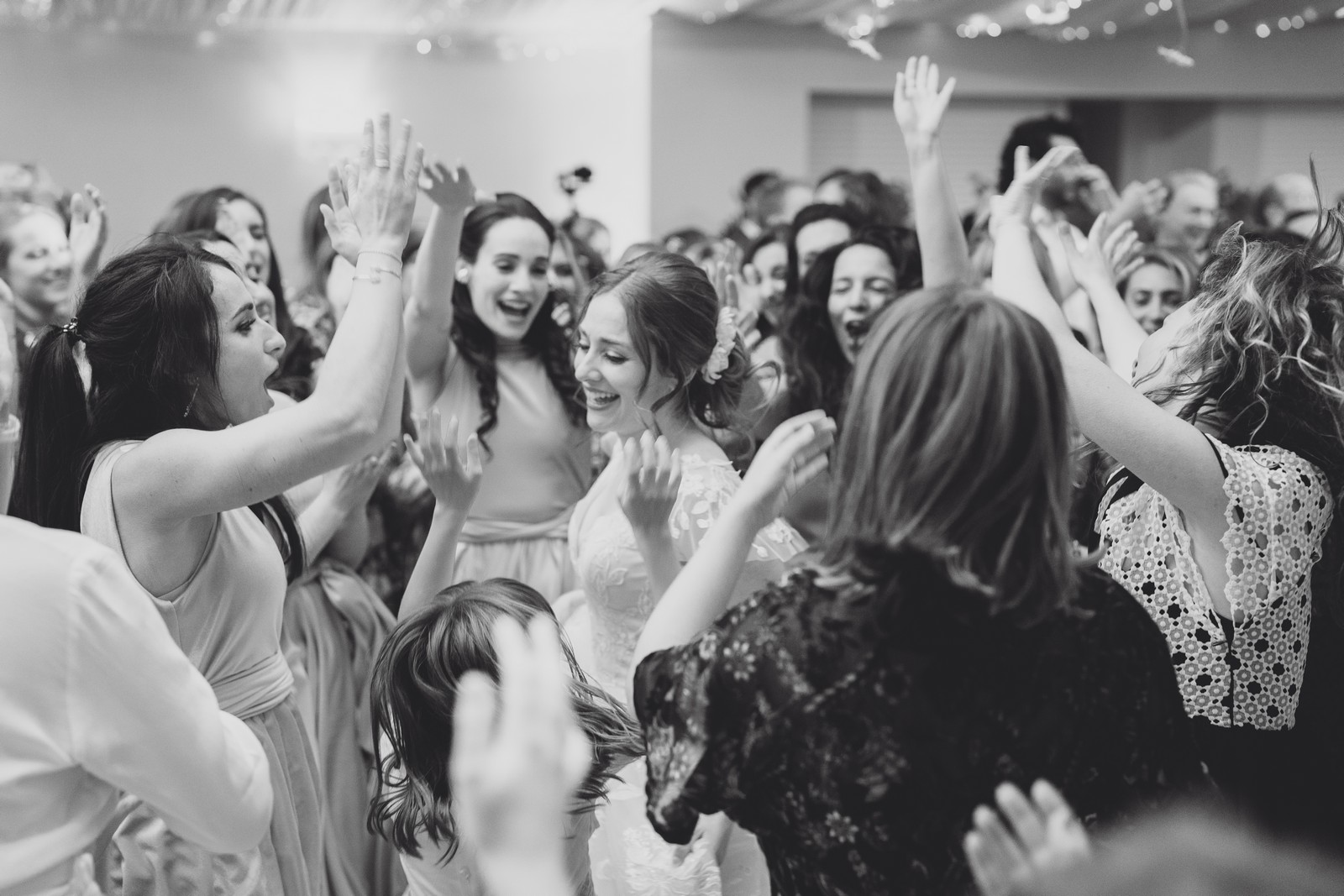 Jewish wedding at Wrenbury hall // Sophie & David