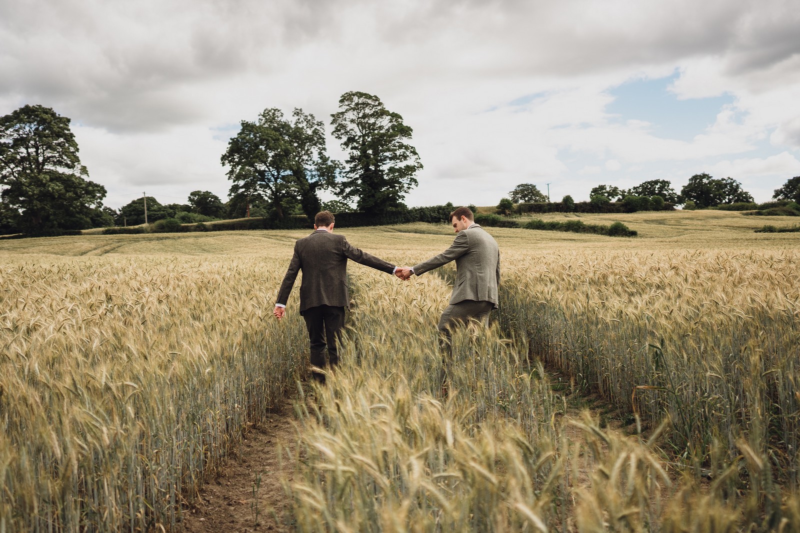 grange barn shropshire wedding photographer