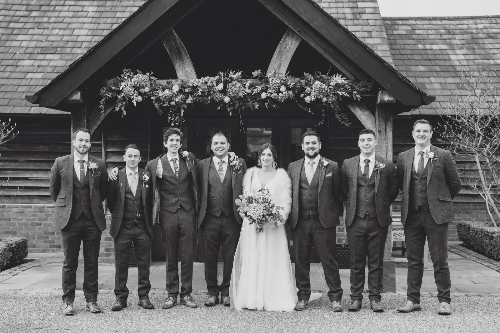 Sandhole Oak Barn Cheshire // Faye & Oliver