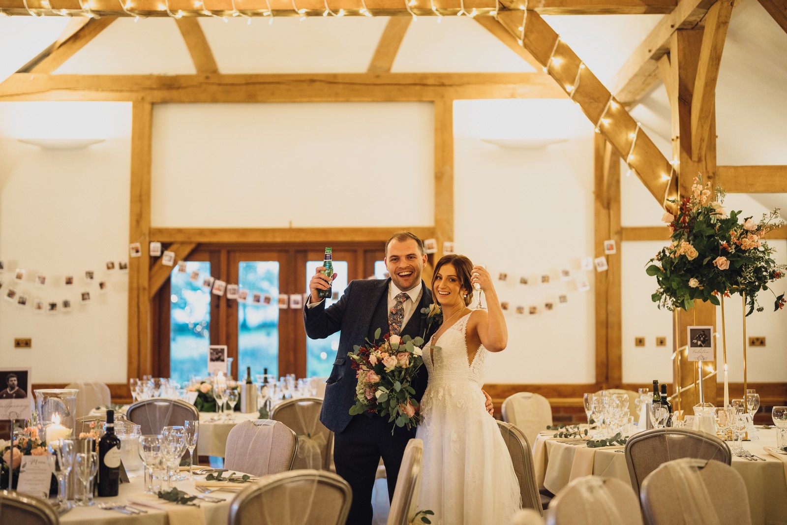 Sandhole Oak Barn Cheshire // Faye & Oliver