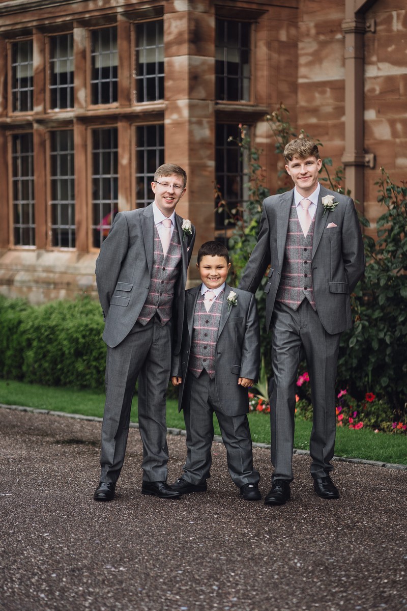 the best north west cheshire wedding photographer at wrenbury hall