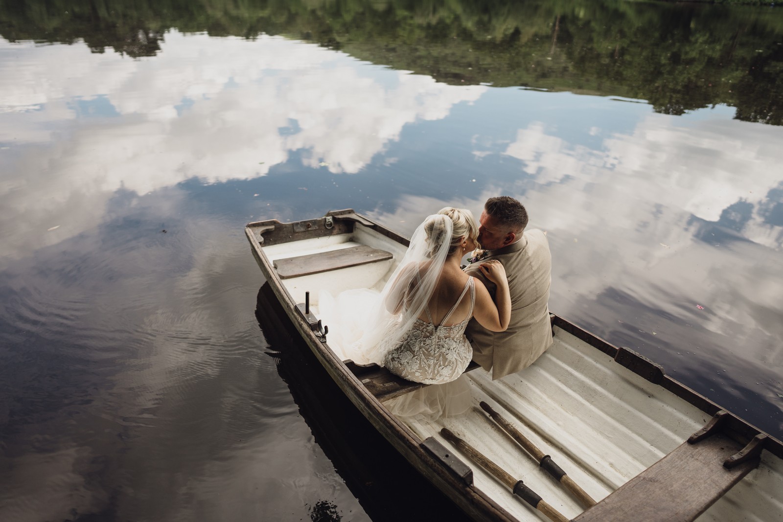 Wyresdale Park // Helen & Simon