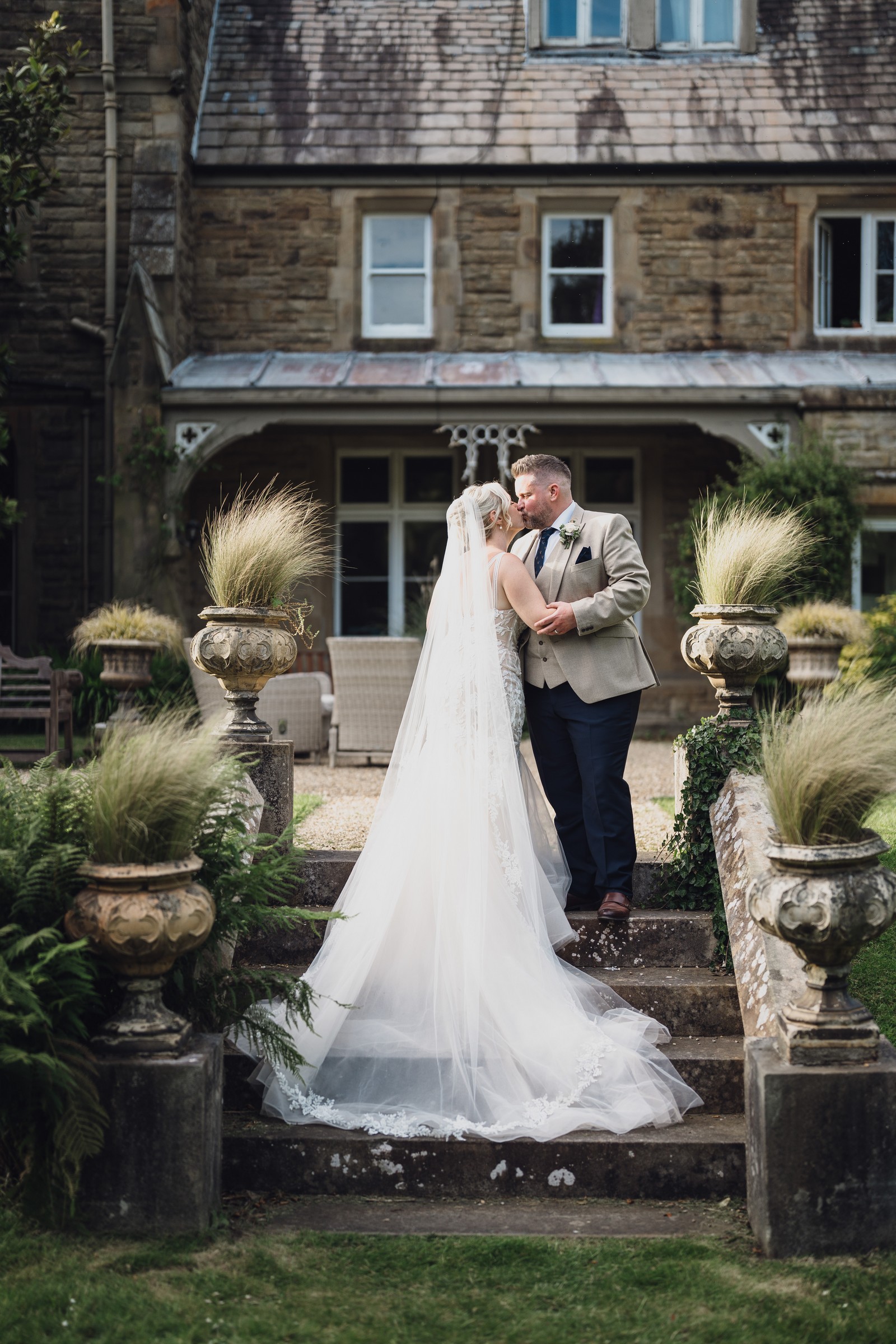 Wyresdale Park // Helen & Simon