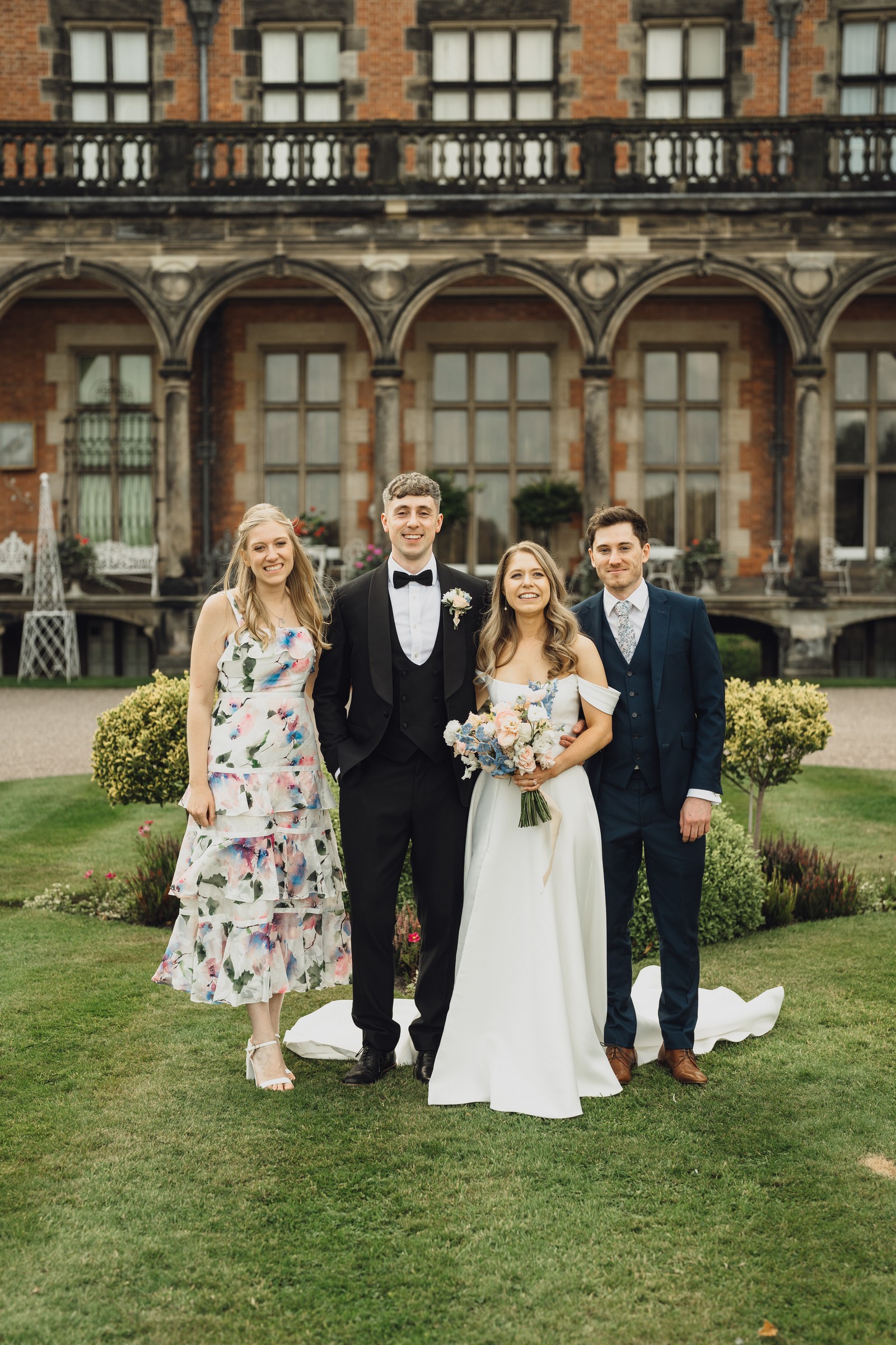 Capesthorne Hall // Jessica & Alex