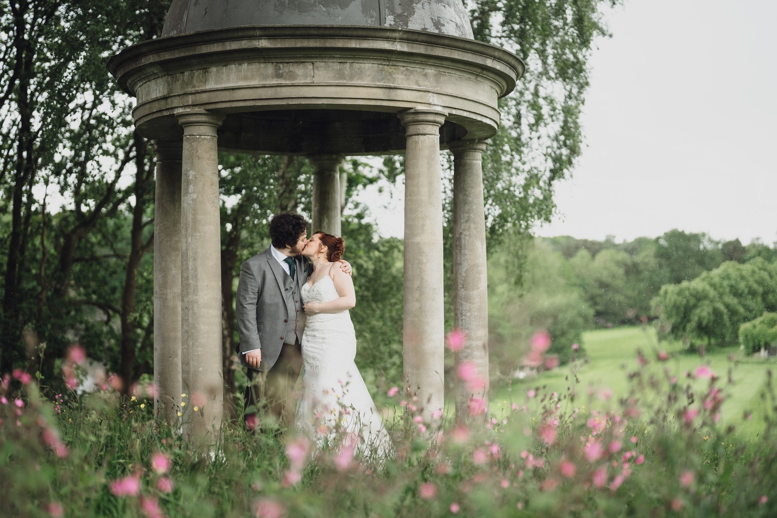 Delamere Manor Jewish Wedding // Harri & Sam