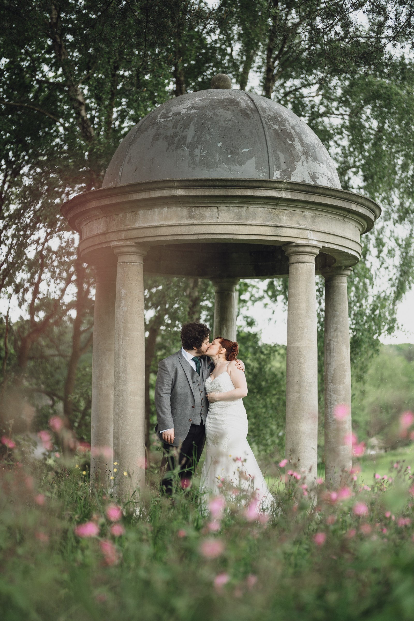 Delamere Manor Jewish Wedding // Harri & Sam