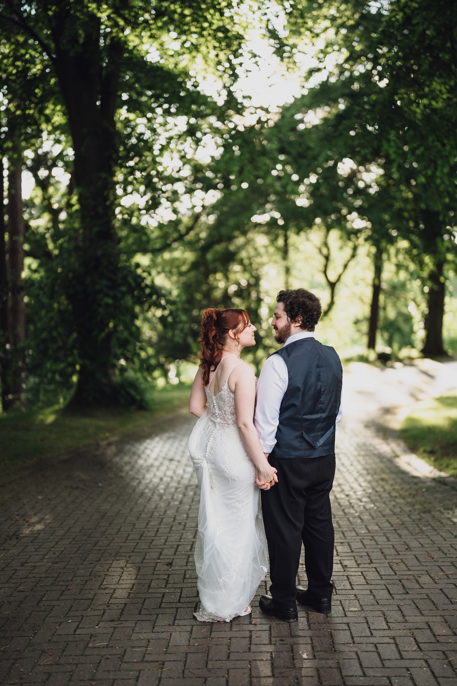 Delamere Manor Jewish Wedding // Harri & Sam